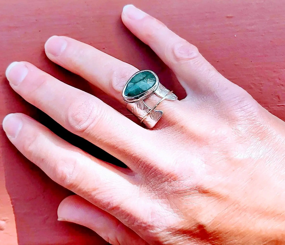 Free form rose cut almond shape Emerald ring size 8