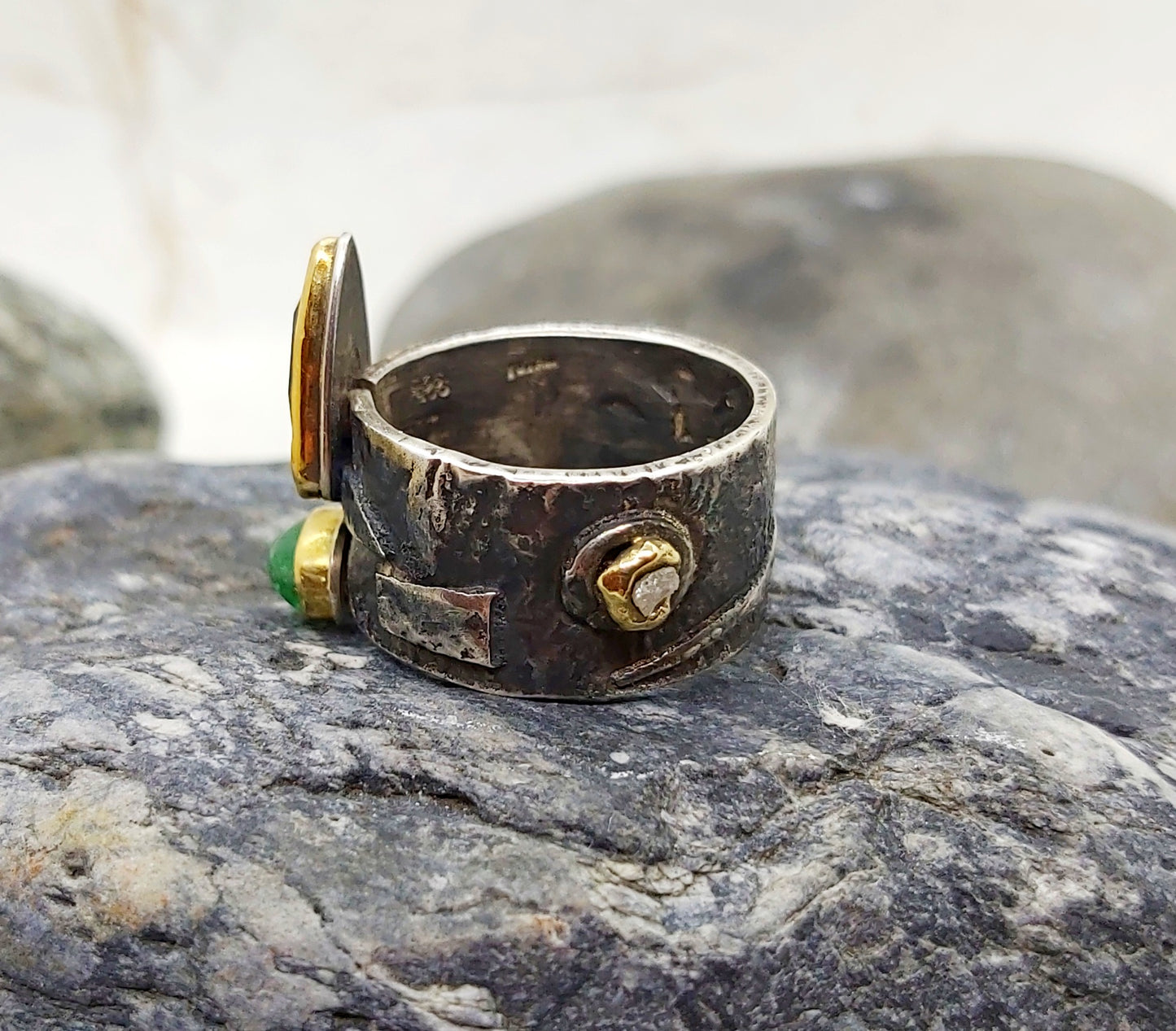 Crown ring