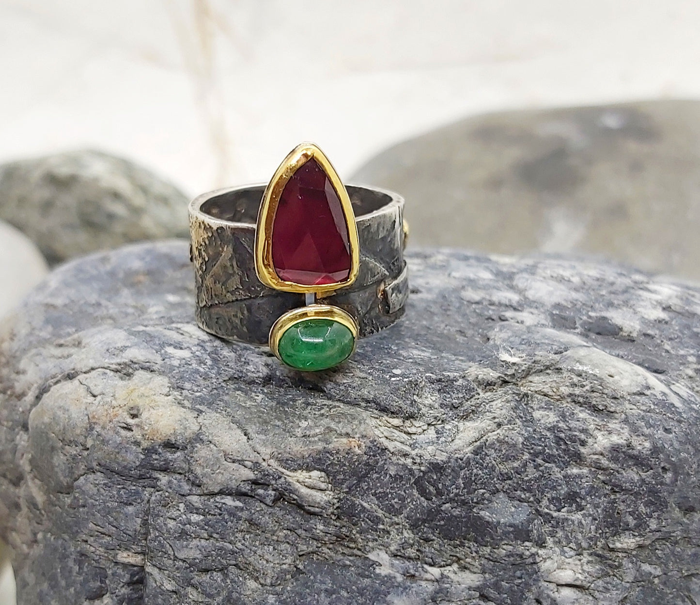 Crown ring